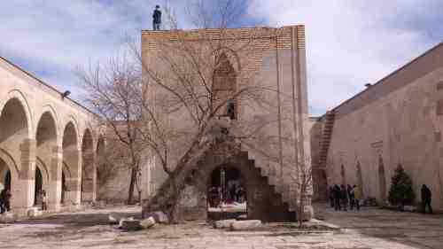 5. caravanserai 2