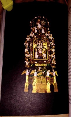 holy thorn reliquary