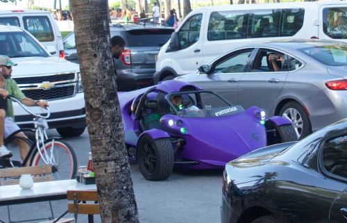 Purple car1